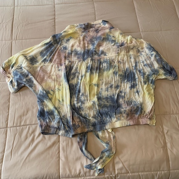 American Eagle Tie Dye Button Up - Picture 6 of 8